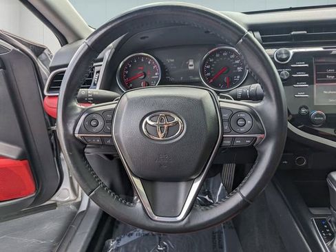Used 2020 Toyota Camry XSE FWD image 19