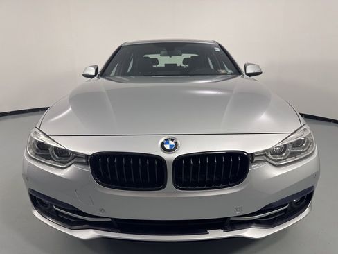 Used 2017 BMW 330i xDrive Sedan AWD/4WD image 2