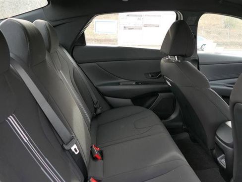 New 2025 Hyundai Elantra Sport image 23