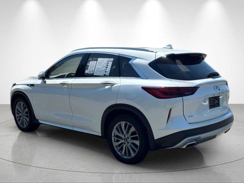 Used 2025 INFINITI QX50 Luxe AWD/4WD image 3