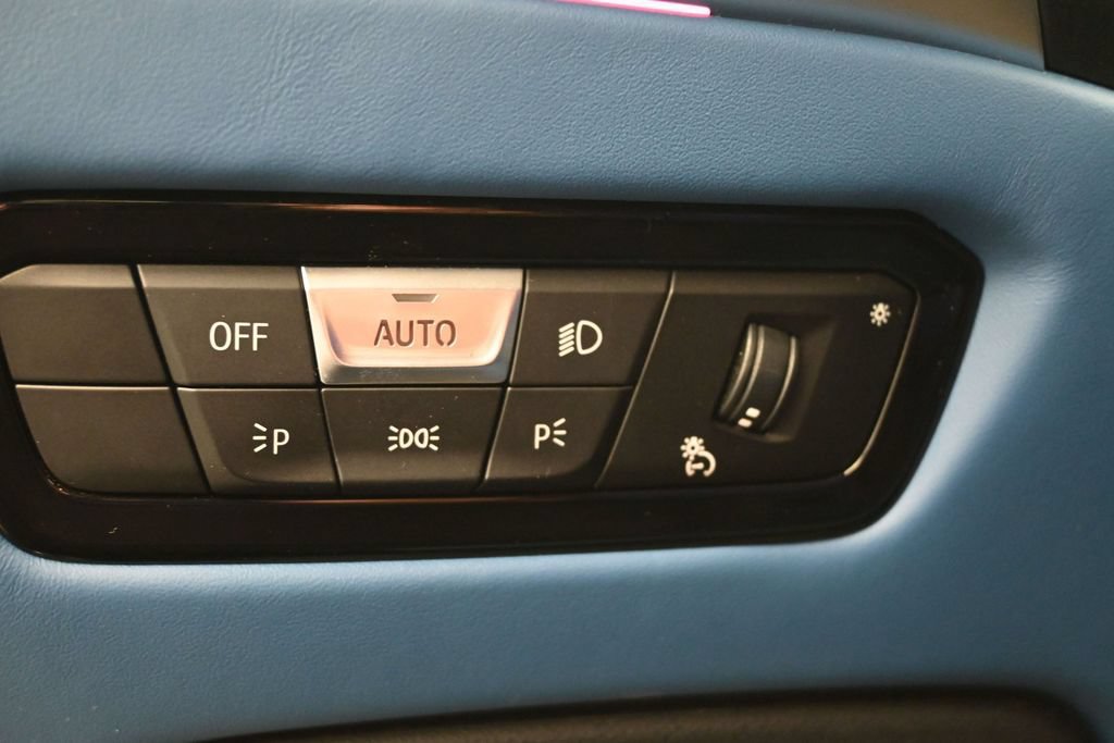 Used 2024 BMW M3 Competition AWD/4WD image 10