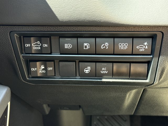 Used 2024 Toyota Tundra Platinum AWD/4WD image 24