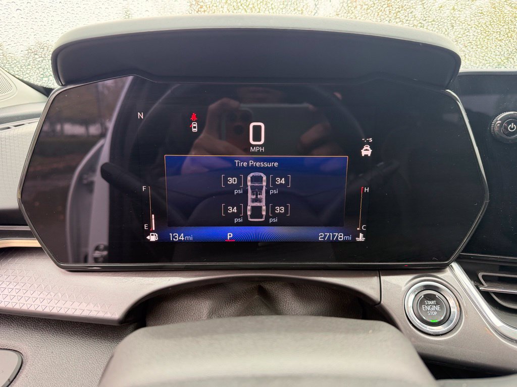 Used 2024 Chevrolet Trax ACTIV w/ Driver Confidence Package FWD image 17
