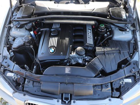 Used 2011 BMW 328i Sedan image 40