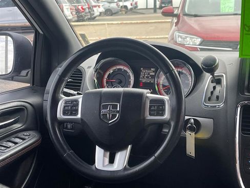 Used 2019 Dodge Grand Caravan GT image 15