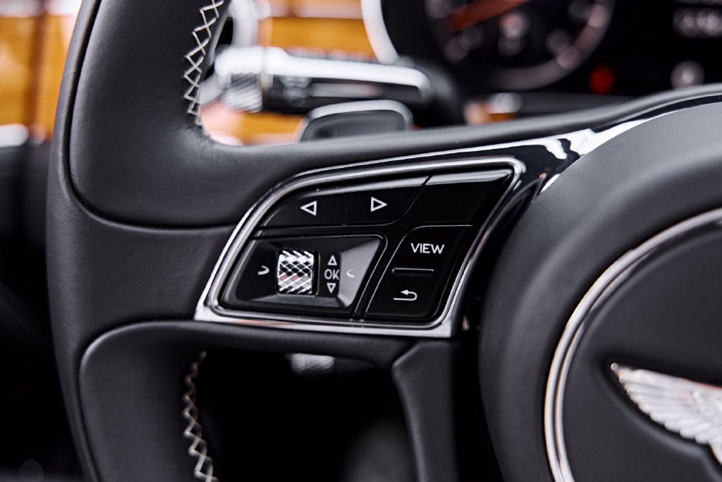 Used 2020 Bentley Continental GT AWD/4WD image 52