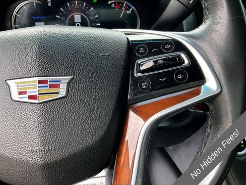 Used 2017 Cadillac Escalade Luxury AWD/4WD image 15