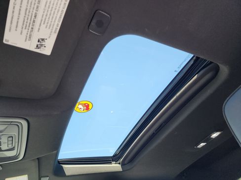 Used 2024 Chevrolet Silverado 3500 High Country w/ High Country Premium Package image 28