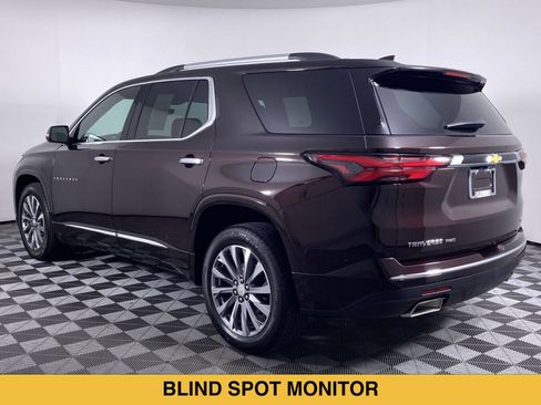 Used 2023 Chevrolet Traverse Premier AWD/4WD image 19