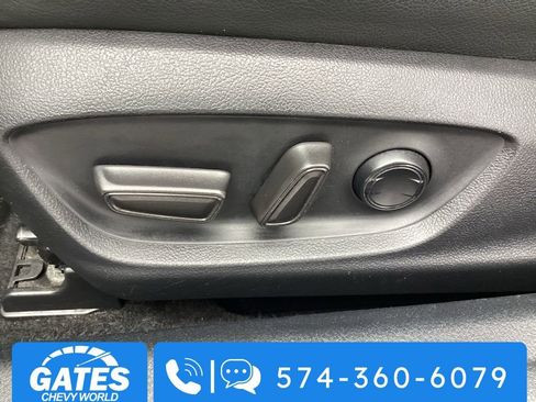 Used 2023 Toyota Camry XSE image 14