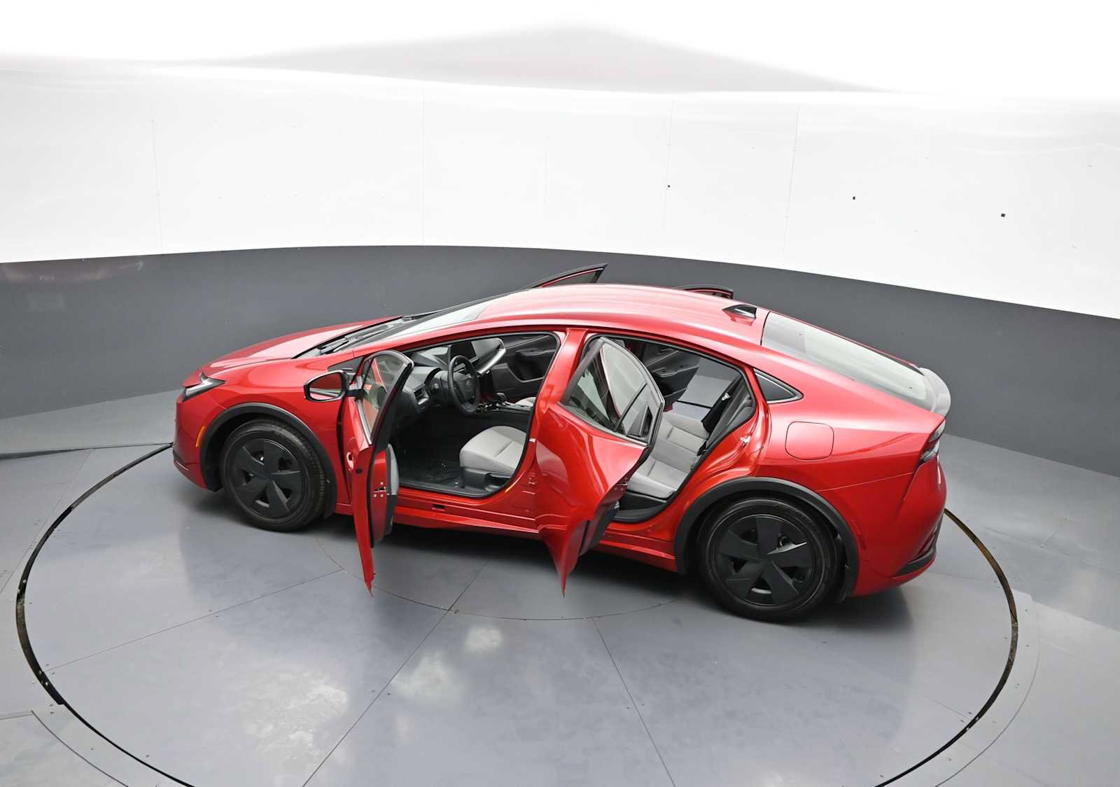 Used 2026 Toyota Prius LE FWD image 42