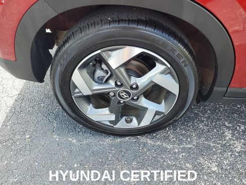 Certified 2023 Hyundai Venue SEL FWD image 7