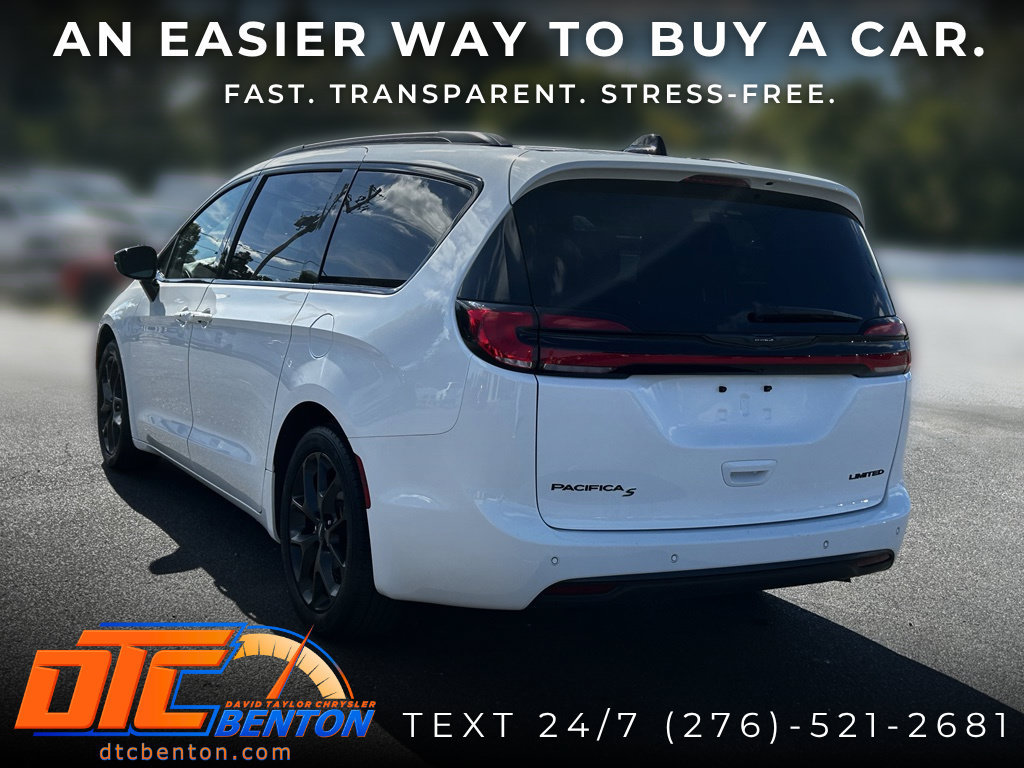 Used 2025 Chrysler Pacifica Limited FWD image 7
