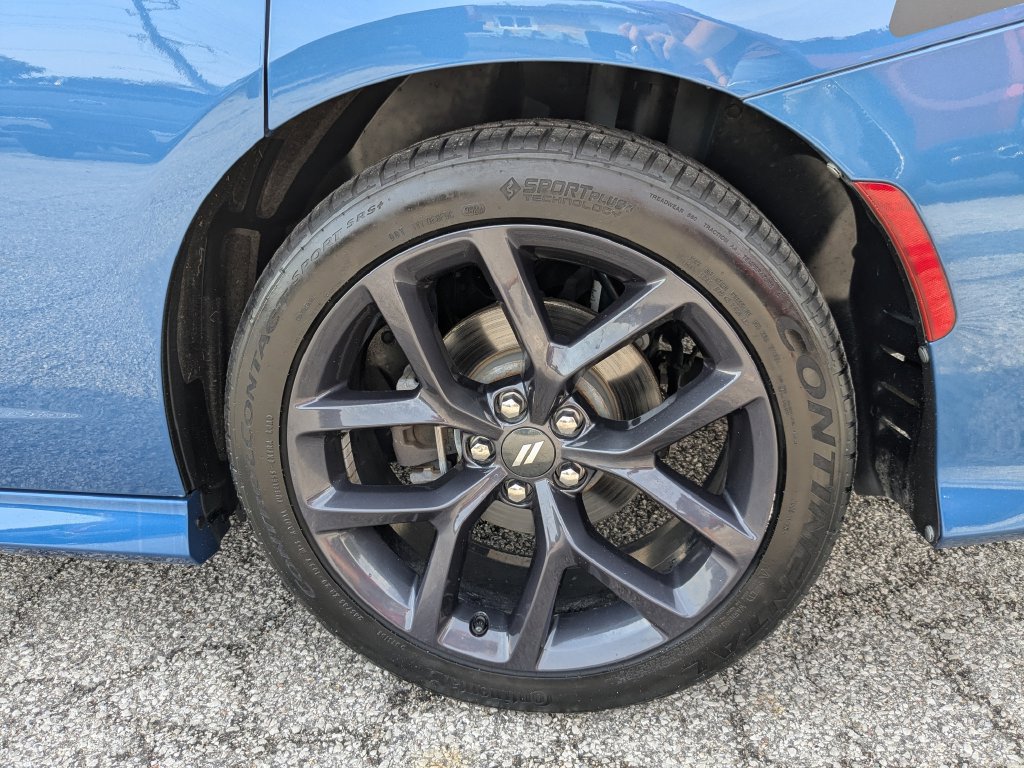 Used 2020 Dodge Charger R/T w/ Plus Group RWD image 14