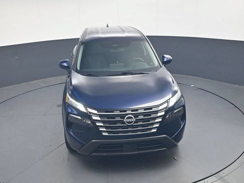 Used 2025 Nissan Rogue SV FWD image 40