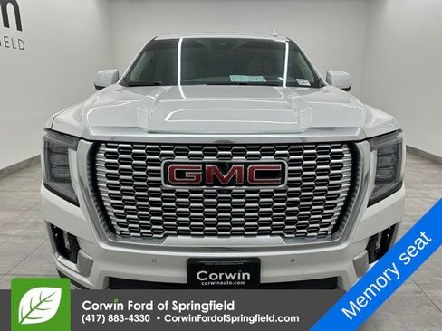 Used 2023 GMC Yukon Denali image 8