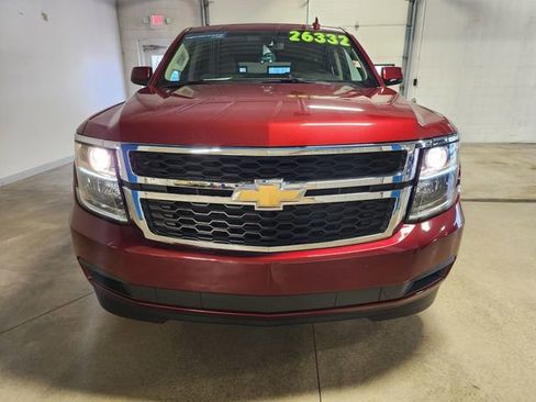 Used 2019 Chevrolet Suburban LS image 7
