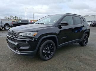 New 2026 Jeep Compass Latitude w/ Quick Order Package 29K AWD/4WD video 2