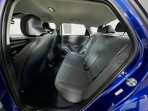 Used 2025 Kia K4 LXS FWD image 27