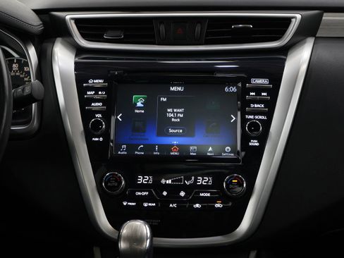 Used 2017 Nissan Murano SL image 15