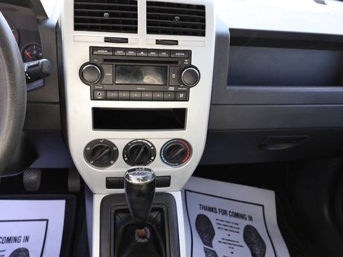 Used 2008 Jeep Patriot Sport FWD image 29