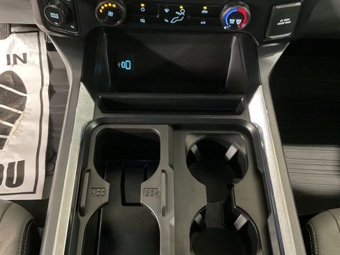 Used 2023 Ford F350 XLT w/ FX4 Off-Road Package image 19