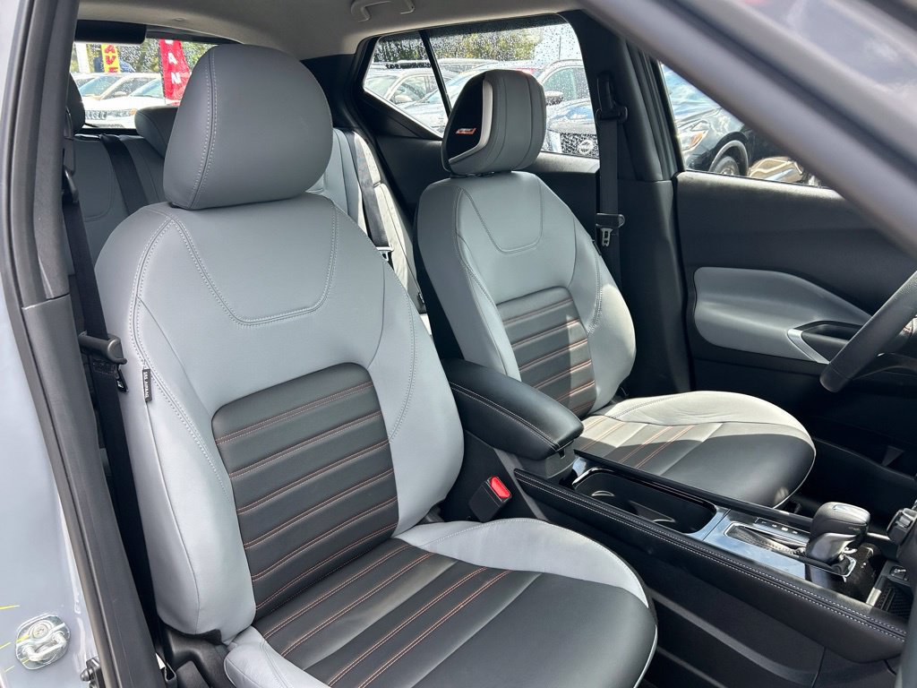 Certified 2024 Nissan Kicks SR w/ SR Premium Package FWD image 42