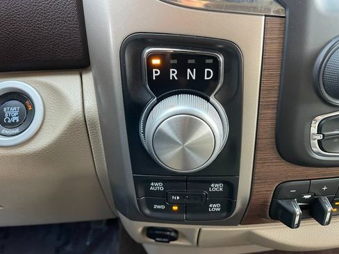 Used 2015 RAM 1500 Laramie w/ Convenience Group image 26