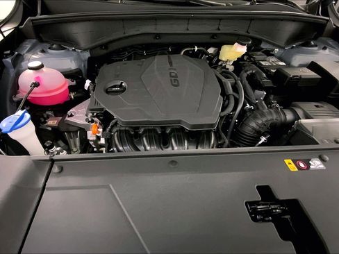 New 2025 Kia Sorento S FWD image 11