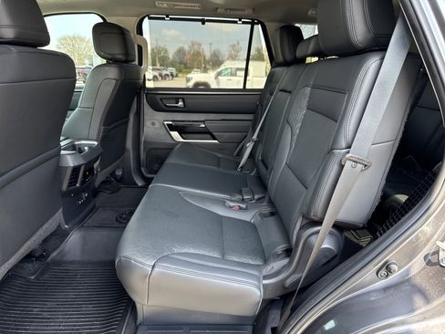 Used 2024 Toyota Sequoia Limited w/ Tow Technology Package image 31