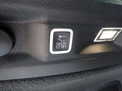 New 2025 Jeep Grand Cherokee L Overland w/ Luxury Tech Group IV image 7