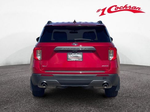 Used 2023 Ford Explorer XLT w/ Equipment Group 202A image 29