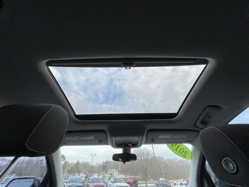 Used 2019 GMC Acadia SLE w/ Driver Alert Package I image 22