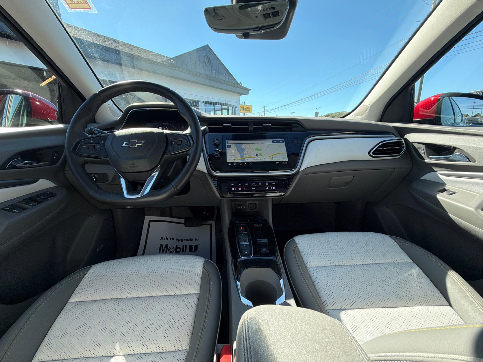 Used 2023 Chevrolet Bolt EUV Premier w/ Sun & Sound Package FWD image 27