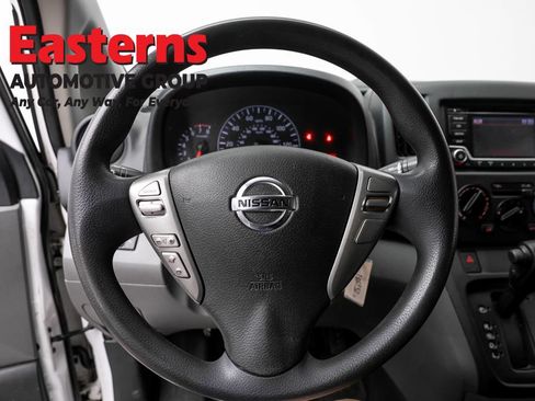 Used 2019 Nissan NV200 SV FWD image 10