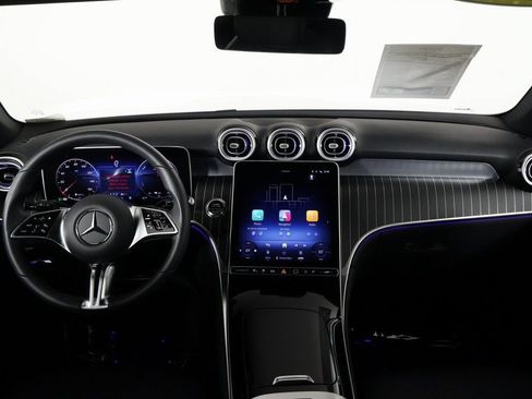 Certified 2025 Mercedes-Benz GLC 350e 4MATIC image 8