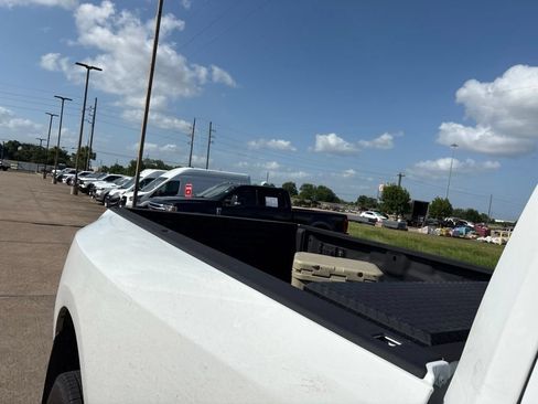 Used 2026 RAM 3500 Tradesman AWD/4WD image 9