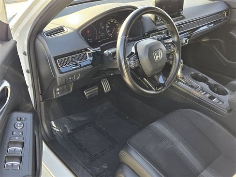 Used 2022 Honda Civic Sport image 11