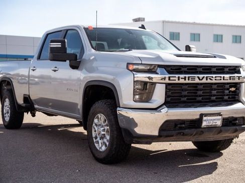 Used 2023 Chevrolet Silverado 3500 LT w/ Gooseneck/5TH Wheel Package image 3