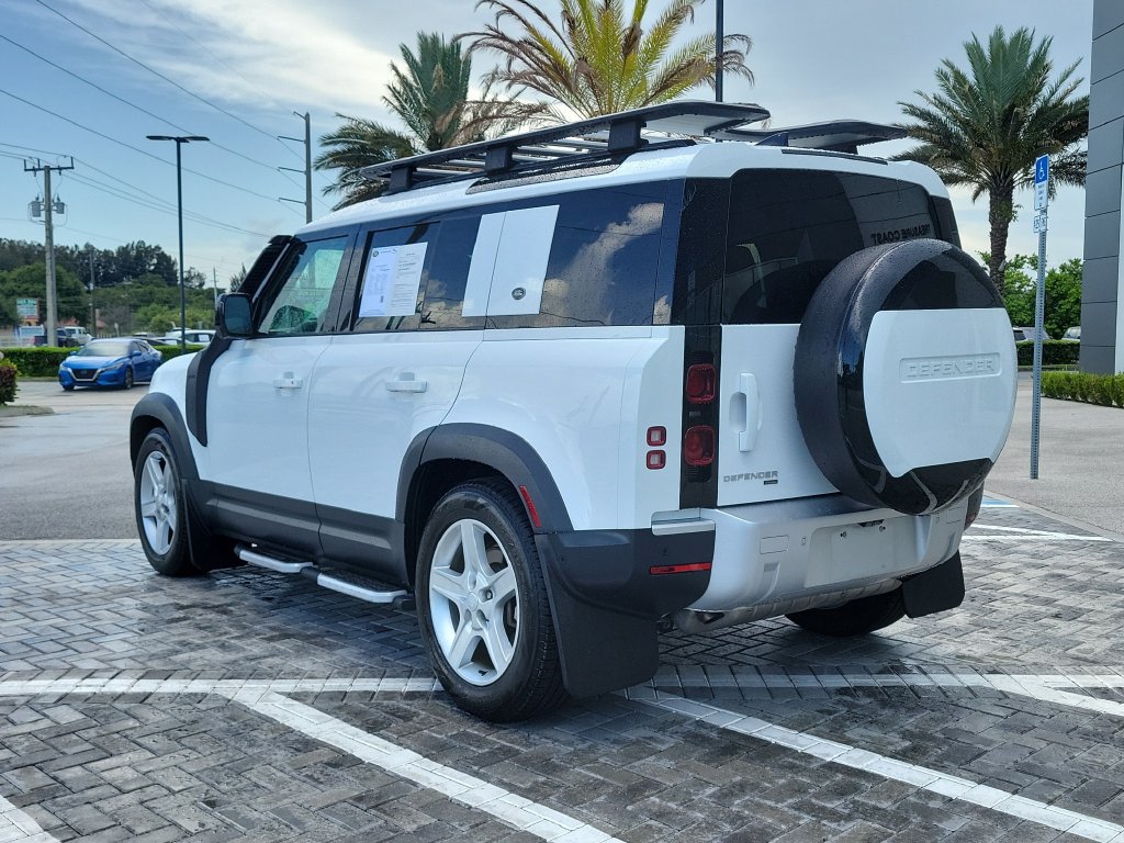 Certified 2023 Land Rover Defender 110 SE AWD/4WD image 3