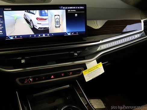 New 2027 BMW X7 xDrive40i w/ Executive Package AWD/4WD image 25