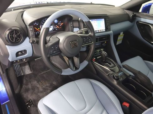 Used 2024 Nissan GT-R Premium w/ Floor Mat Package image 9