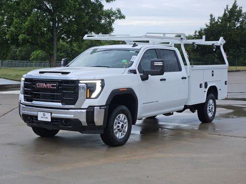New 2026 GMC Sierra 2500 Pro w/ Convenience Package AWD/4WD image 2
