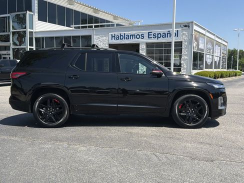 Used 2023 Chevrolet Traverse Premier w/ Redline Edition AWD/4WD image 13