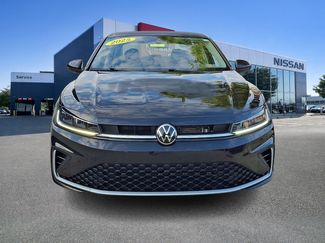 Used 2025 Volkswagen Jetta SE FWD video 2