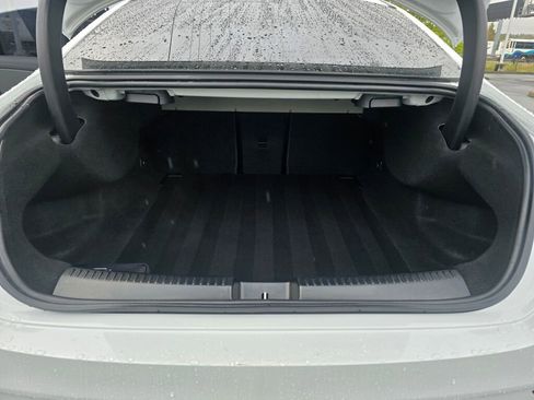 Used 2023 Mercedes-Benz CLA 250 4MATIC image 11