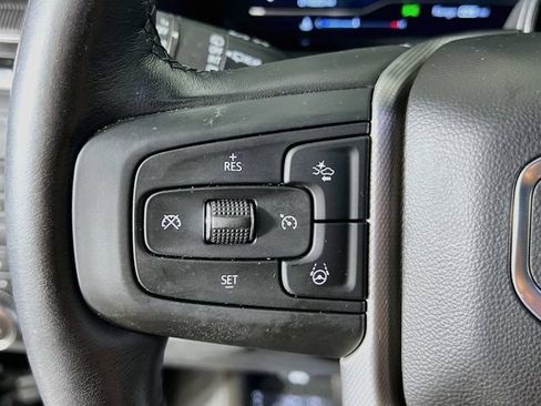 Used 2024 GMC Yukon Denali w/ Advanced Technology Package AWD/4WD image 13