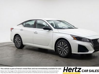 Used 2025 Nissan Altima 2.5 SV