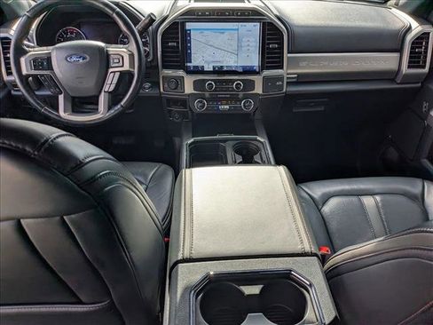 Certified 2022 Ford F350 Platinum w/ FX4 Off-Road Package image 18