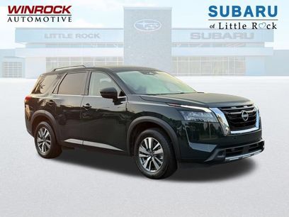 Used 2025 Nissan Pathfinder SL